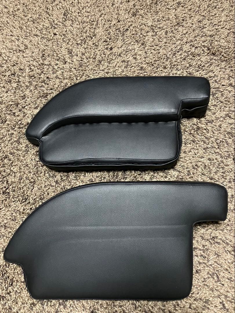 ユーアイビークル　ハイエース　肘置き　VEHICLE