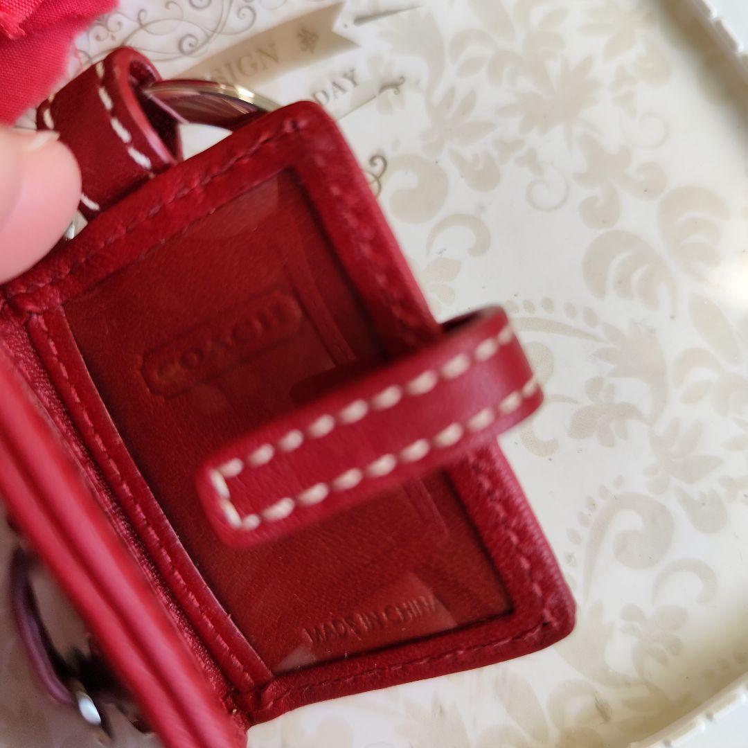 新品　コーチ　COACH キーホルダー　写真入れ