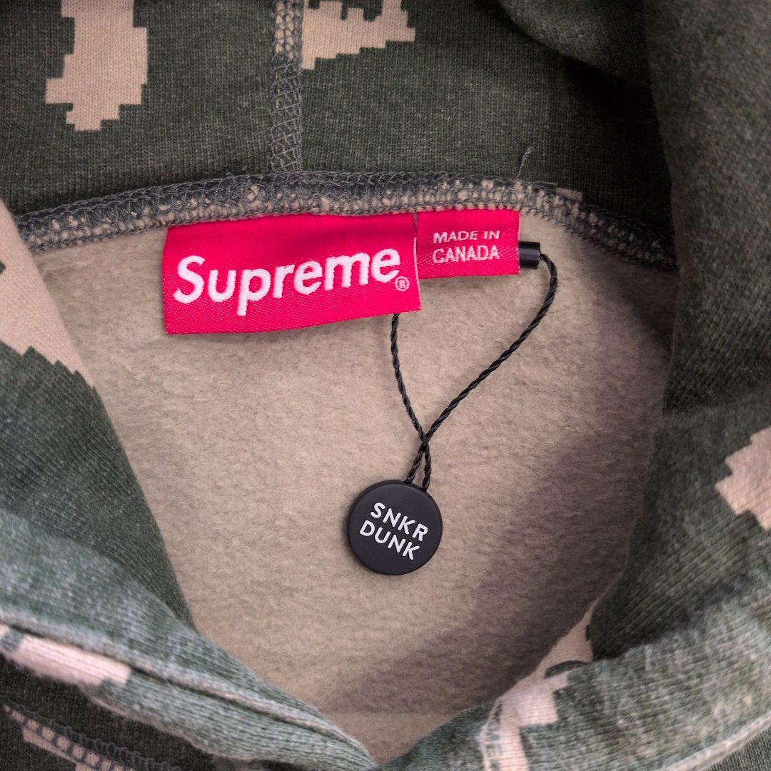 Supreme 迷彩柄 パーカー