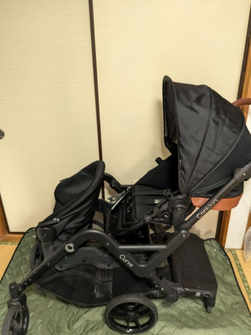 Kolcraft コンターズカーブ ダブルストローラー ジェット 黒 2人乗り