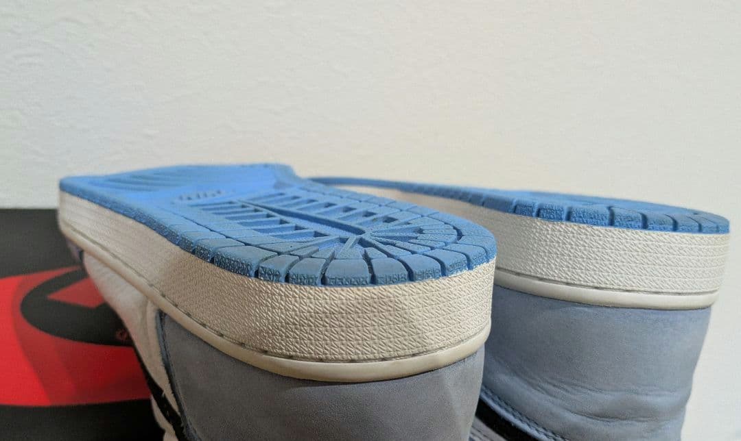 NIKE Air Jordan 1 ユニバーシティーブルー 28cm