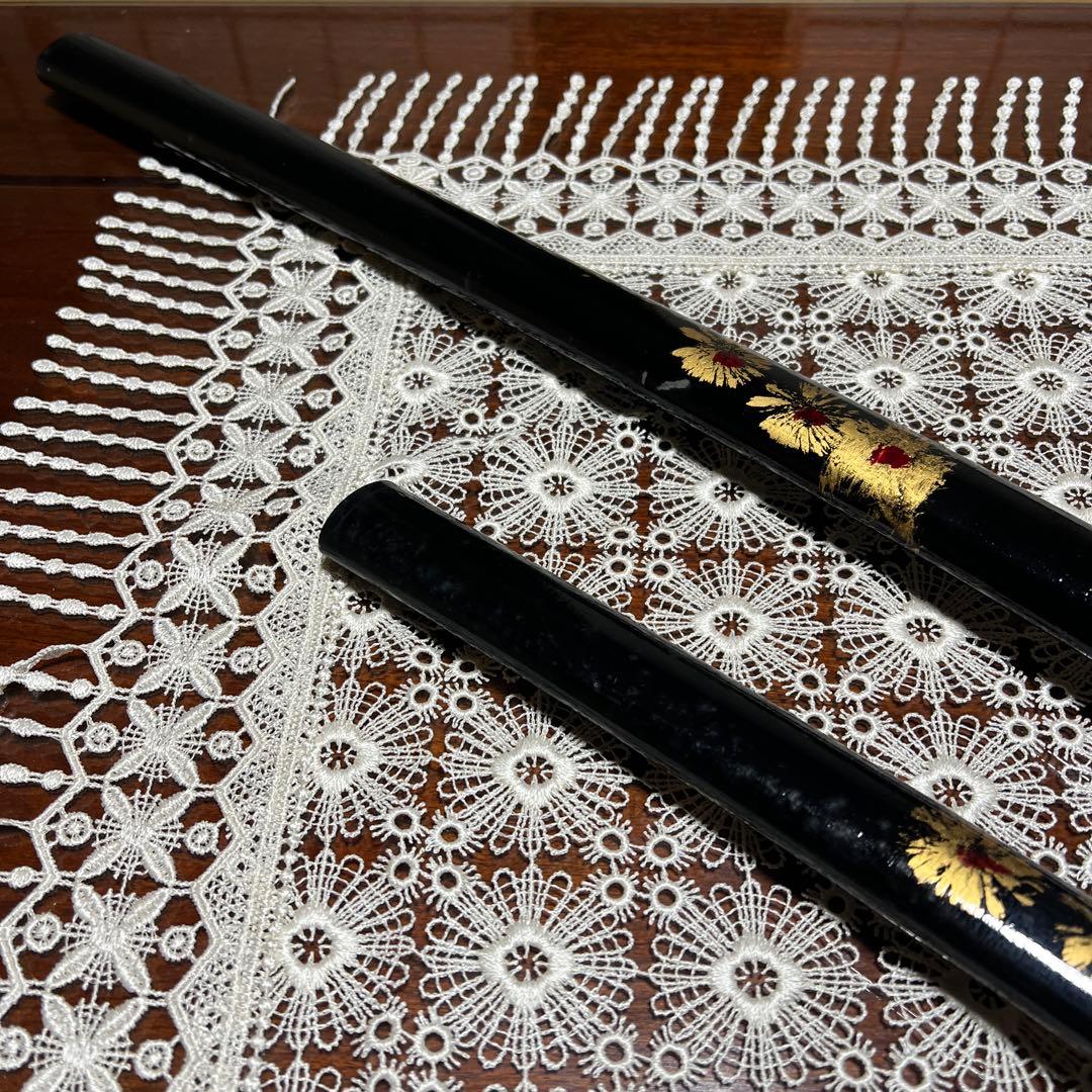 装飾刀　日本刀　武具　2本　飾り台付き　骨董品