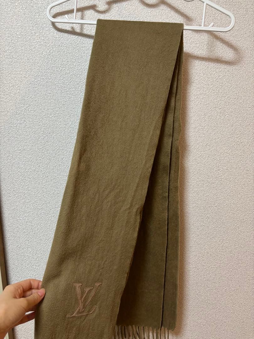 せ*す様 LOUIS VUITTON ブラウン　キャメル　カシミヤ マフラー