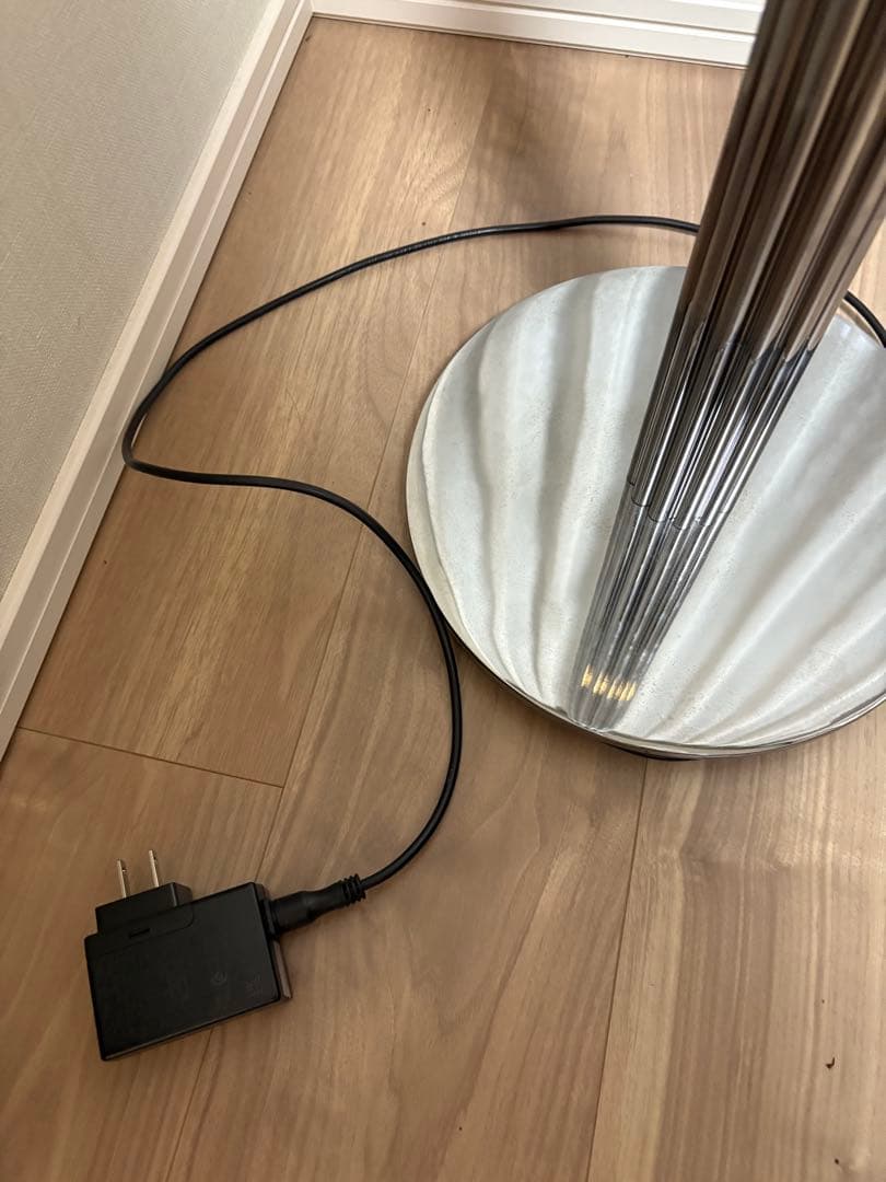 IKEA イケア HOVNAS ホーヴネース フロアランプ フロアスタンド照明