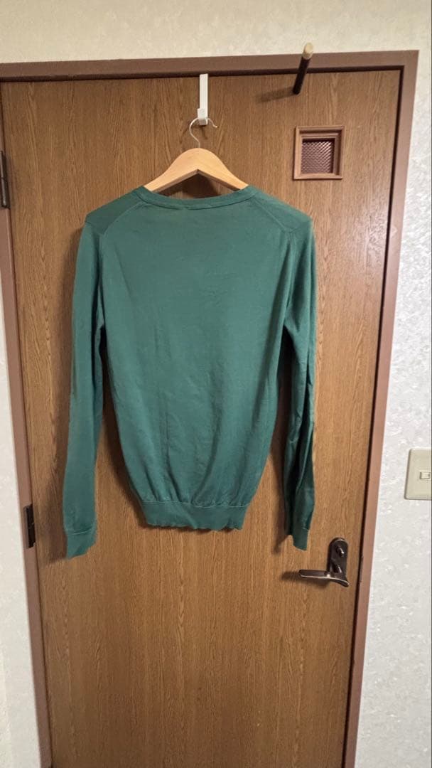 新品　JOHN SMEDLEY カーディガン