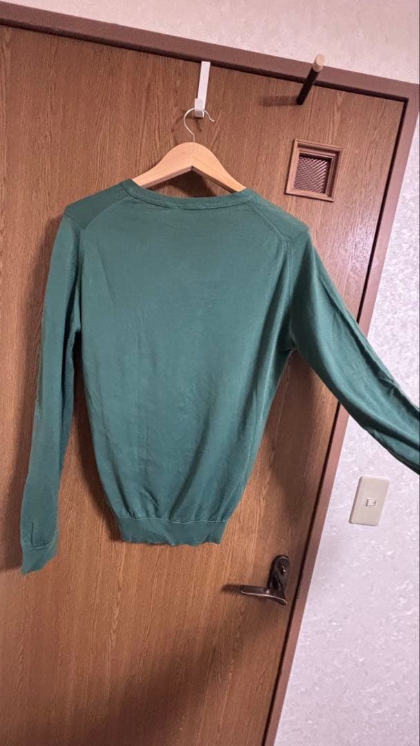 新品　JOHN SMEDLEY カーディガン