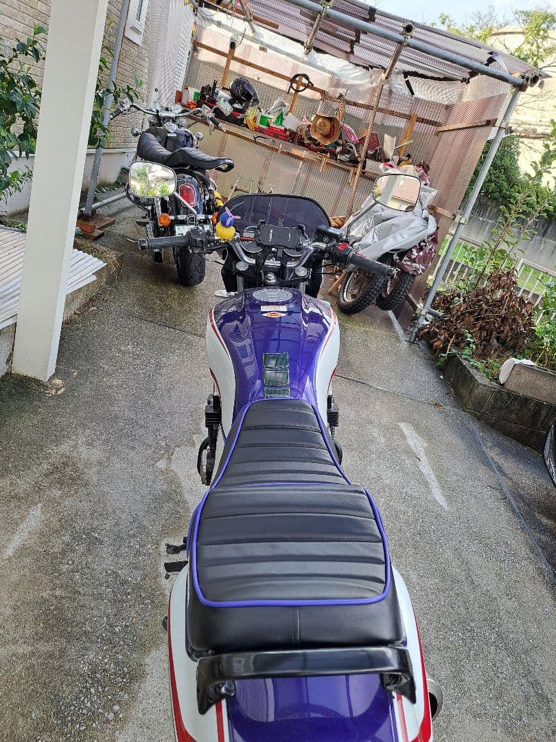 ホンダ　CB750 RC42 タックロールシート