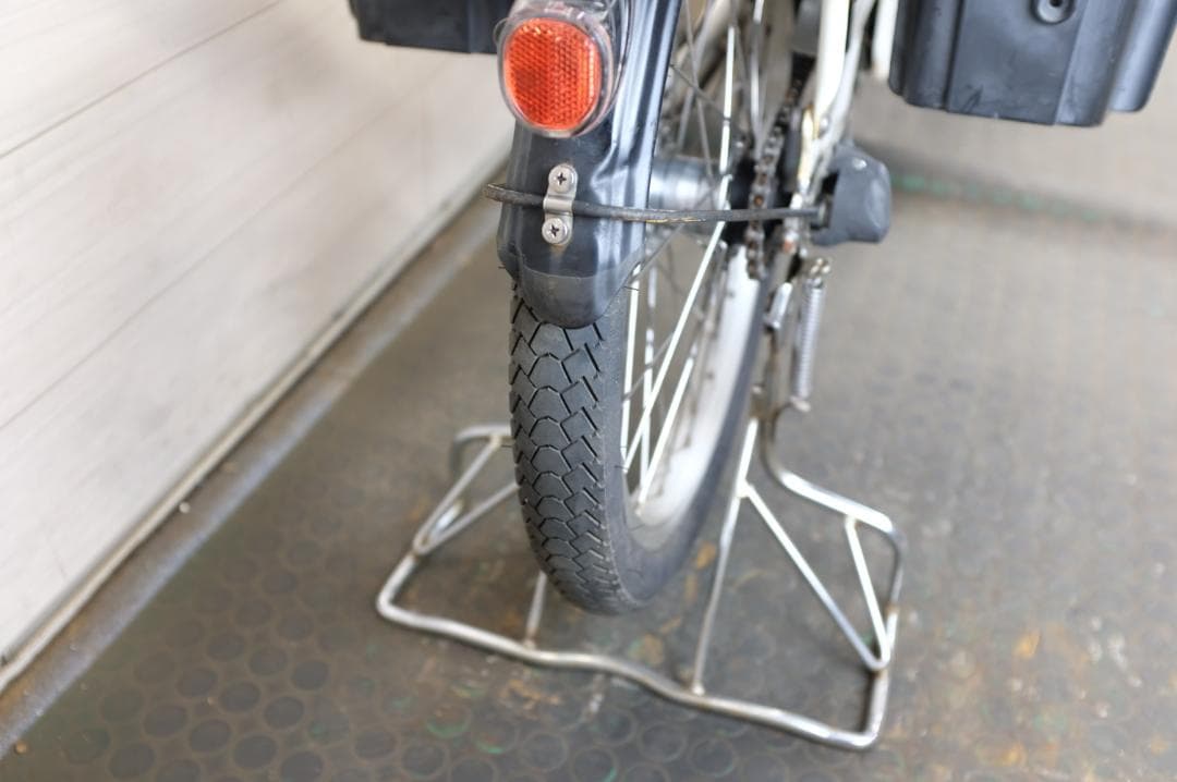 コトジロー )パナギュット　20インチ3段13.2Ah（5点灯）充電器あり