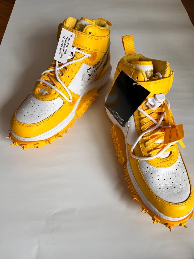 靴 Nike Air Force 1 Mid SP LTHR Off-White