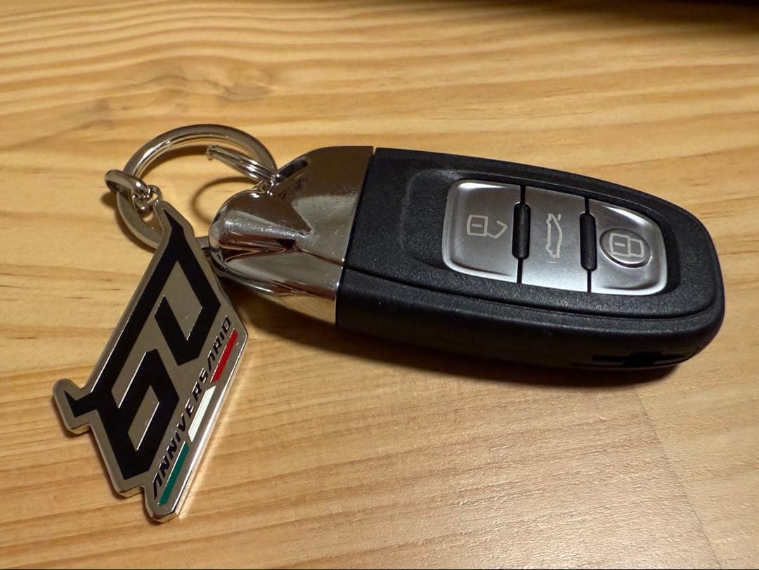 ランボルギーニ 純正スマートキー