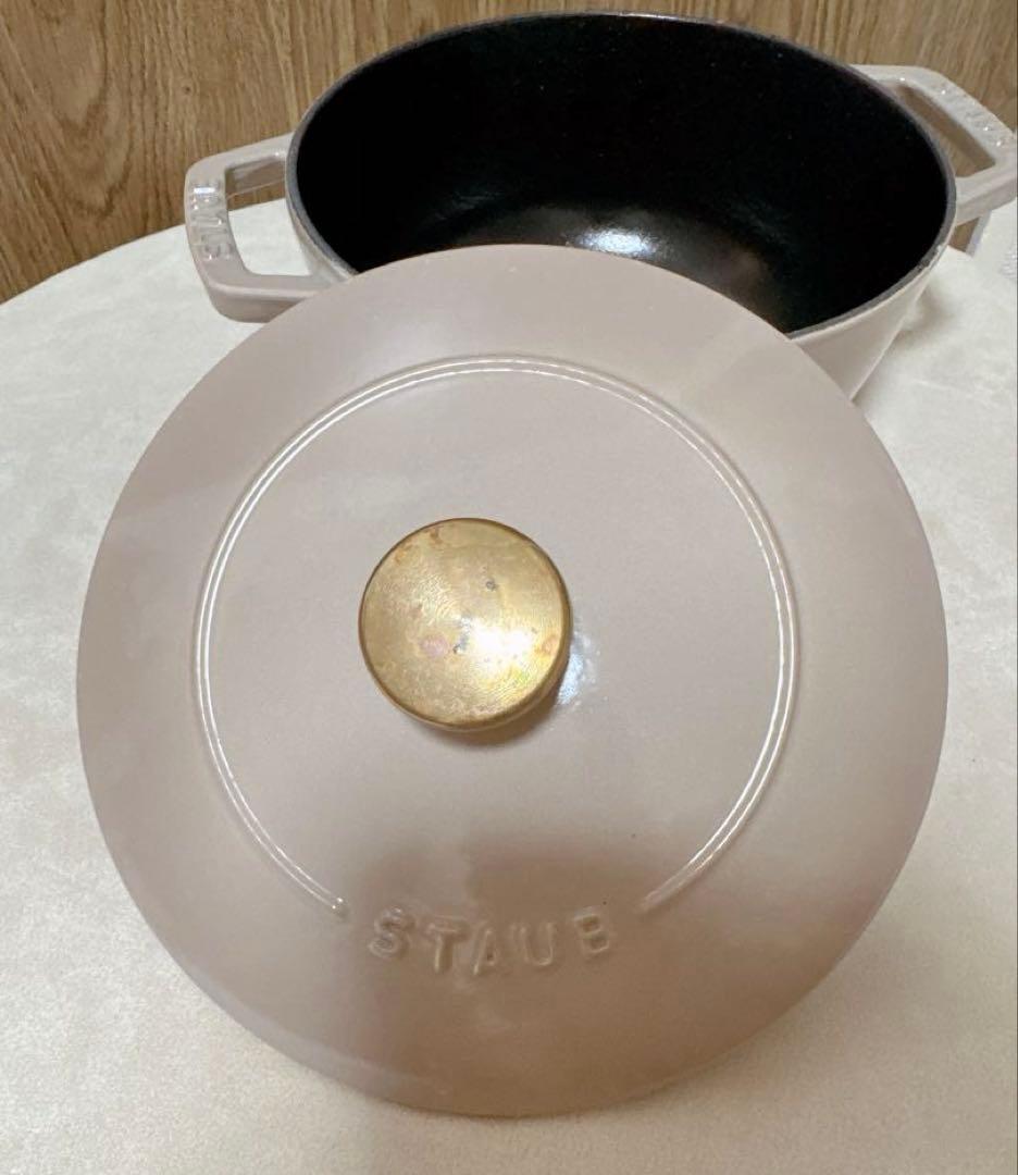 【美品】1〜2人用にぴったり♡煮込み料理が美味しい◎staubワナベMリネン