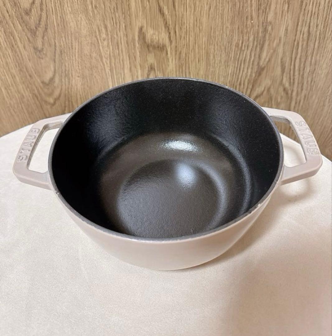 【美品】1〜2人用にぴったり♡煮込み料理が美味しい◎staubワナベMリネン