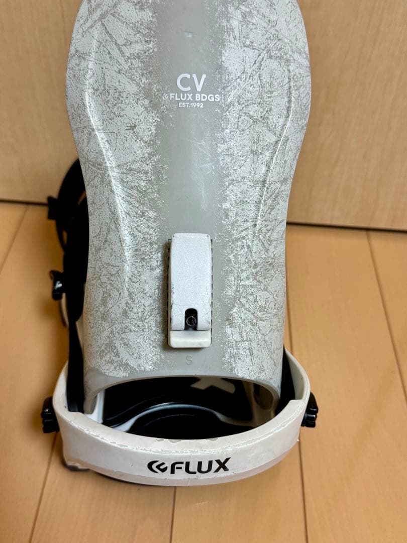 22-23 FLUX CV Sサイズ スノーボードビンディング
