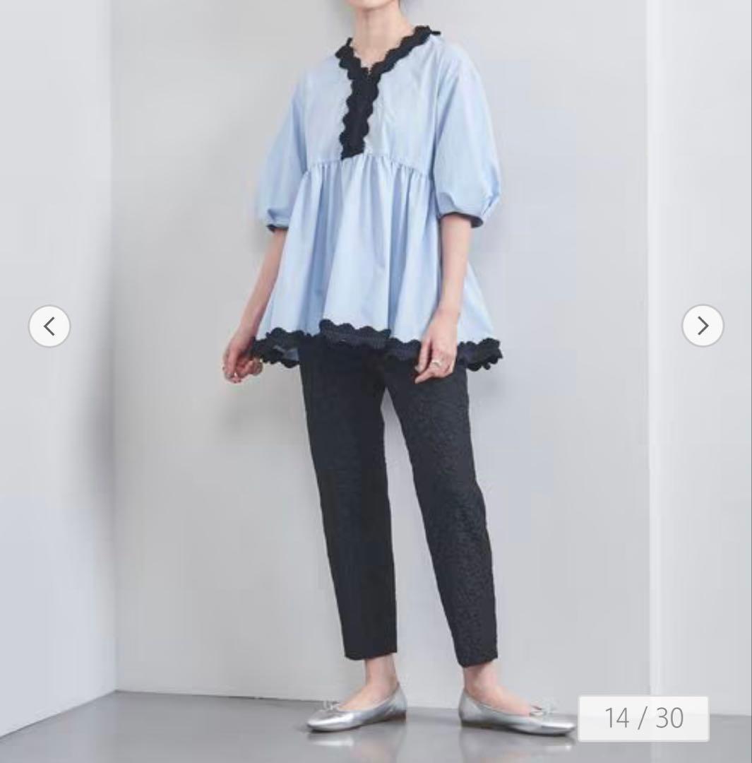 【美品】UNITED ARROWS フリルVネック ブラウス