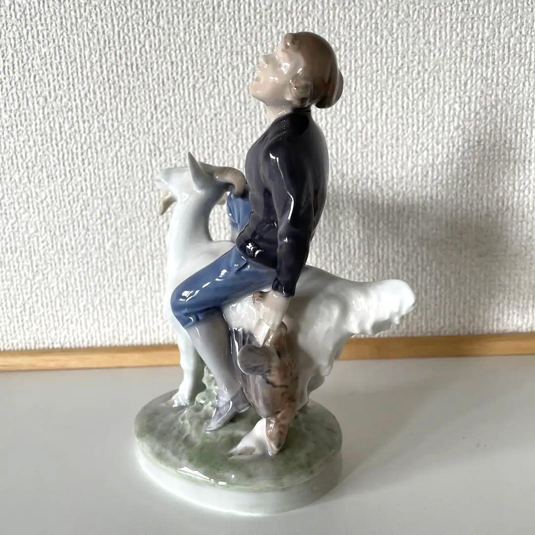 ＊Hans Clodhopper＊1968年＊高さ１８cm・ Cop・