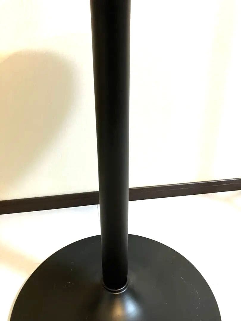 美品　カフェテーブル ホワイト 円形60