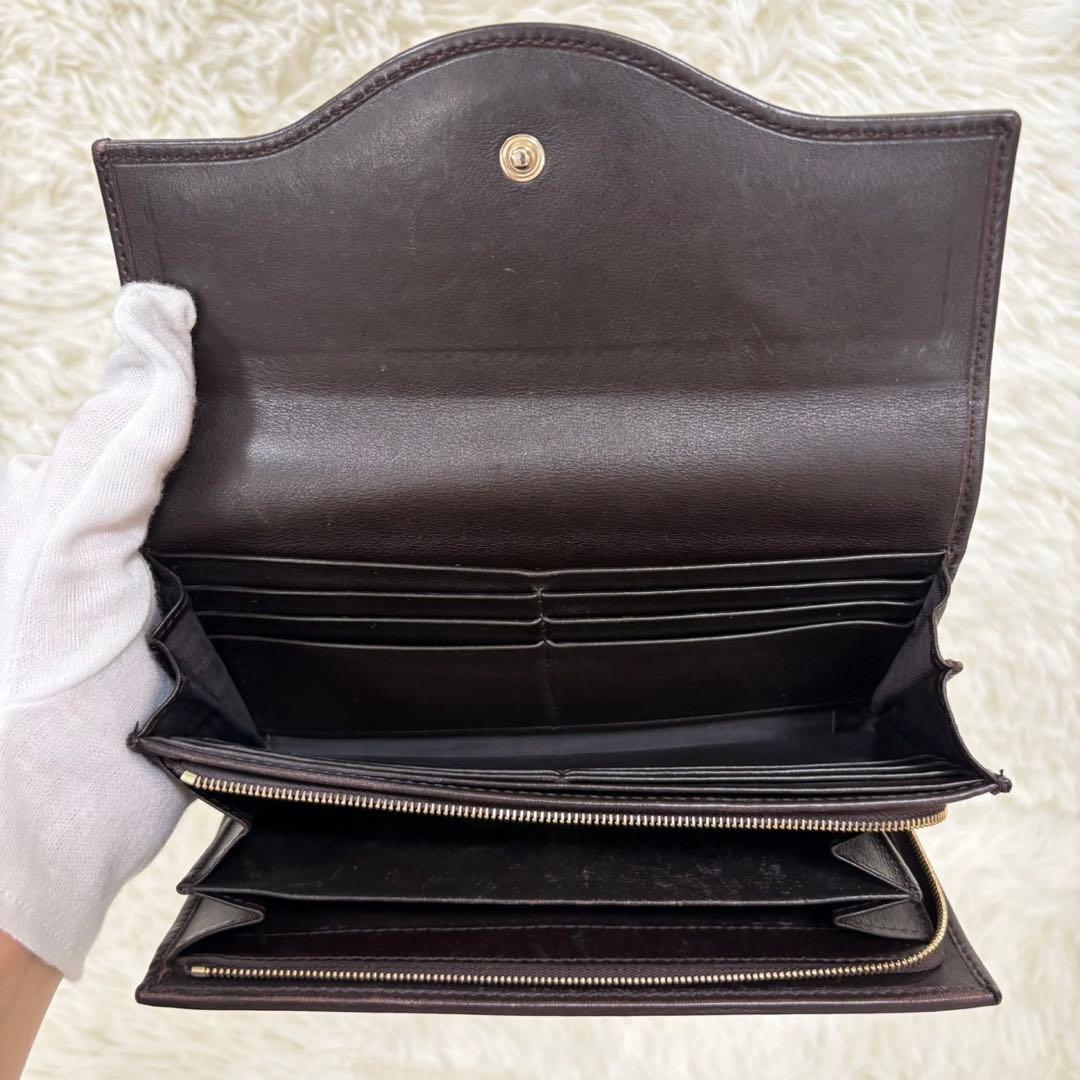 美品✨ GUCCI グッチ インターロッキング シマ 二つ折り財布 長財布