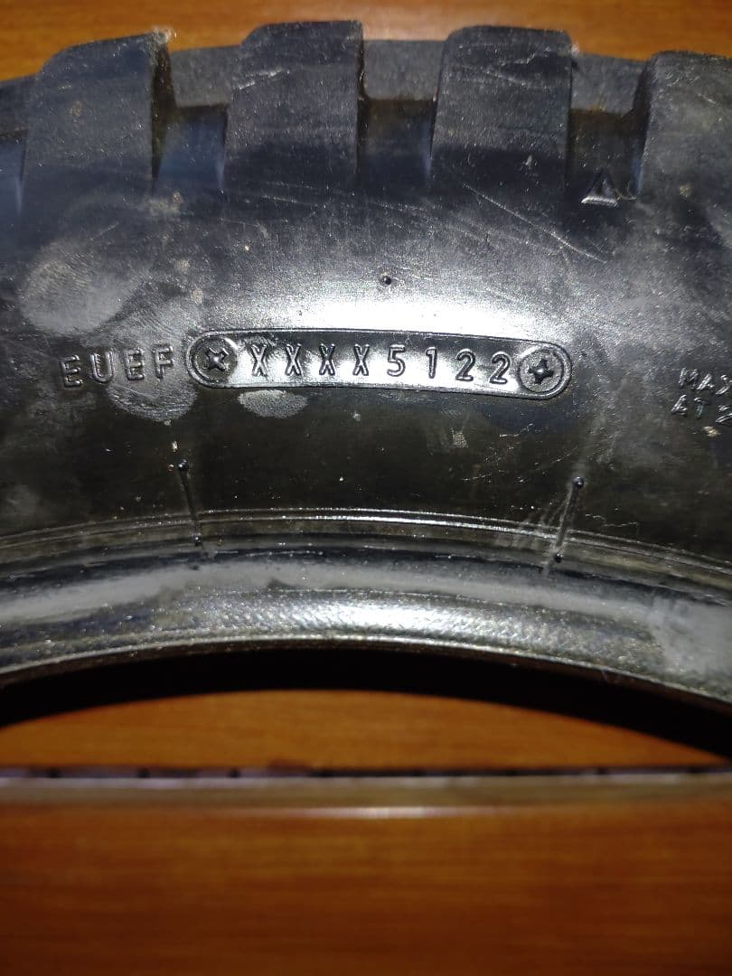 DUNLOP D803GP 前後中古タイヤセット　トライアル　値下げ