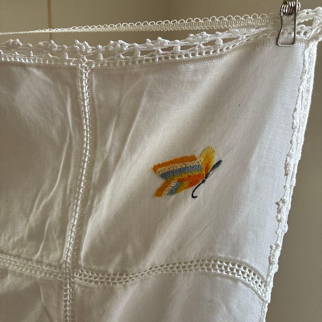 フランスアンティーク　刺繍ちょうちょレース