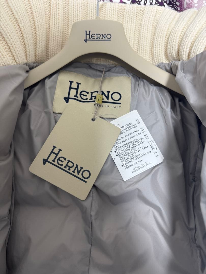 Herno ホワイト ロングダウンジャケット　新品未使用タグ付き