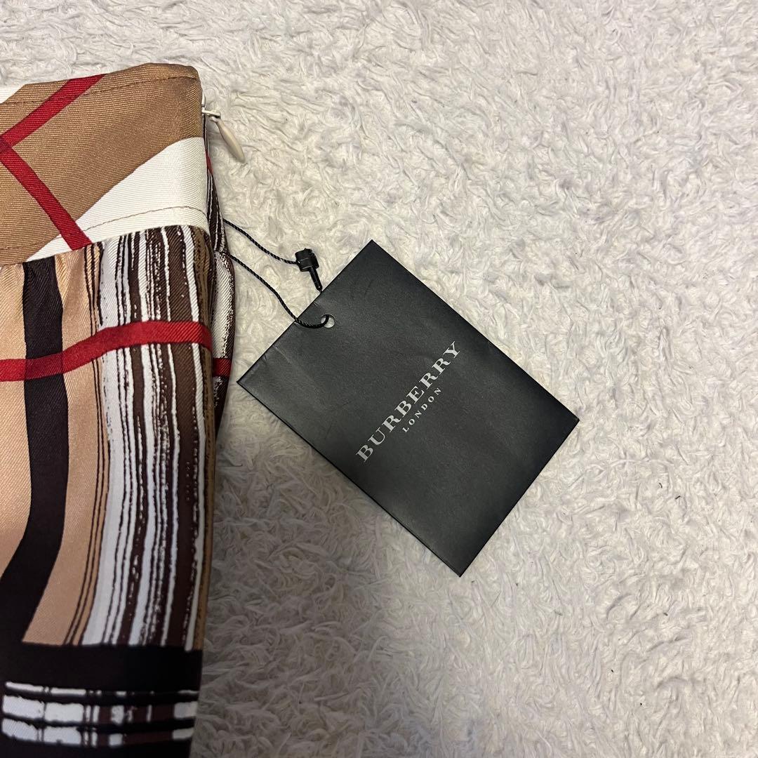 BURBERRY バーバリーロンドン スカート シルク100% メガチェック