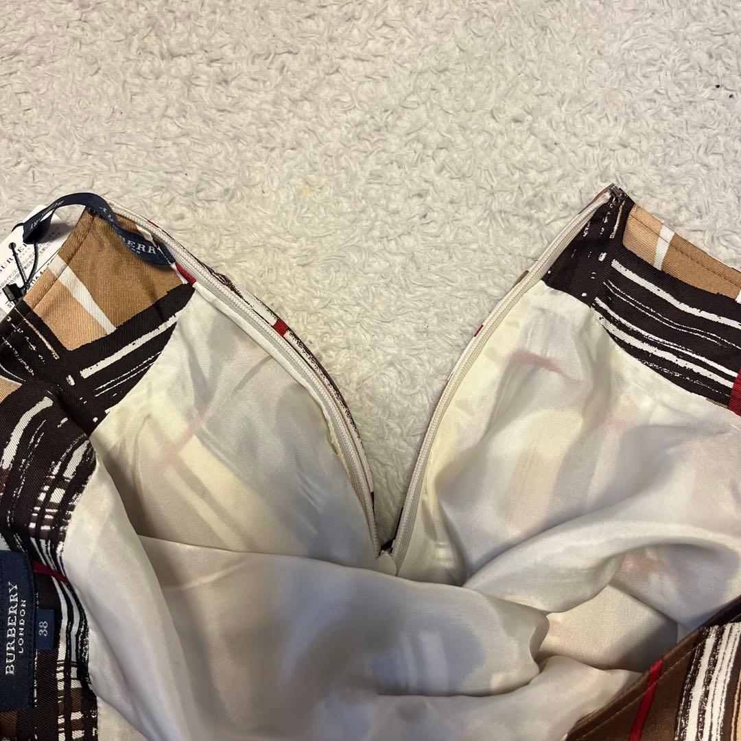 BURBERRY バーバリーロンドン スカート シルク100% メガチェック