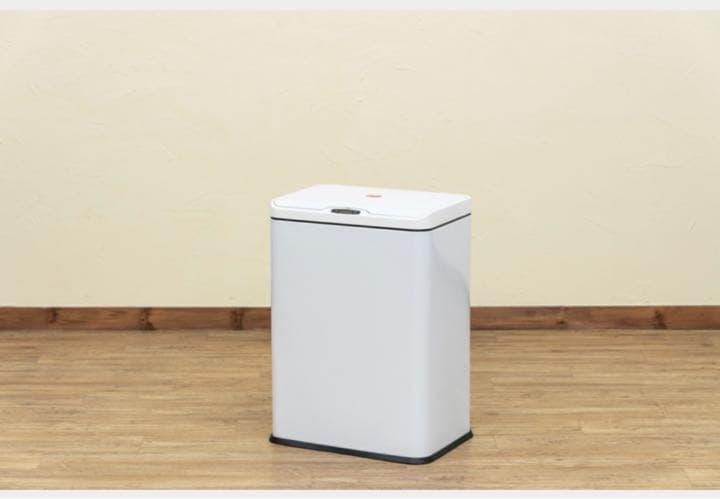 センサー開閉式　ダストボックス50L　BK【カタログ価格】39,800円(税抜)