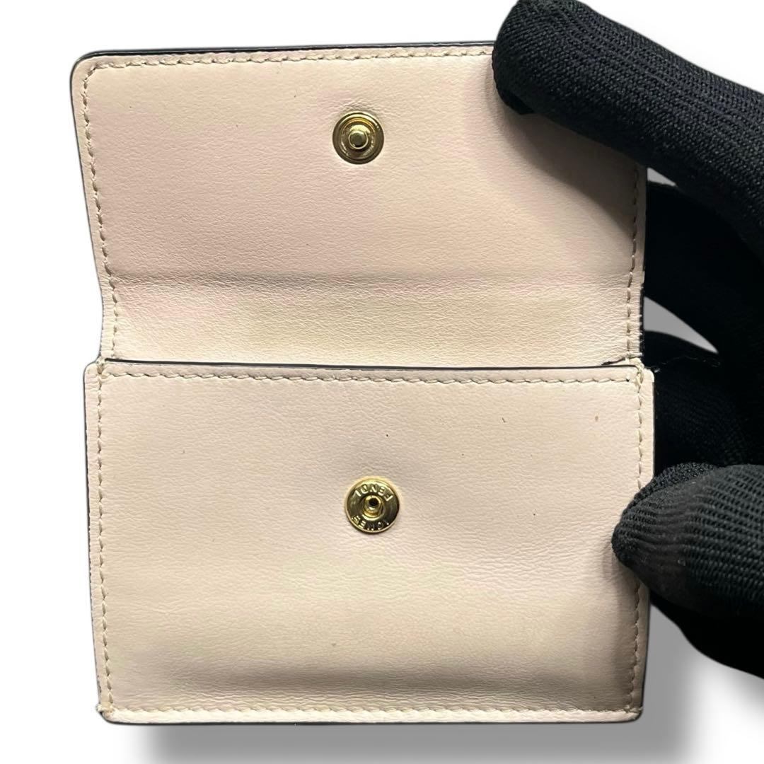 美品 FENDI フェンディ レザー 折財布 財布 コンパクト ウォレット 人気