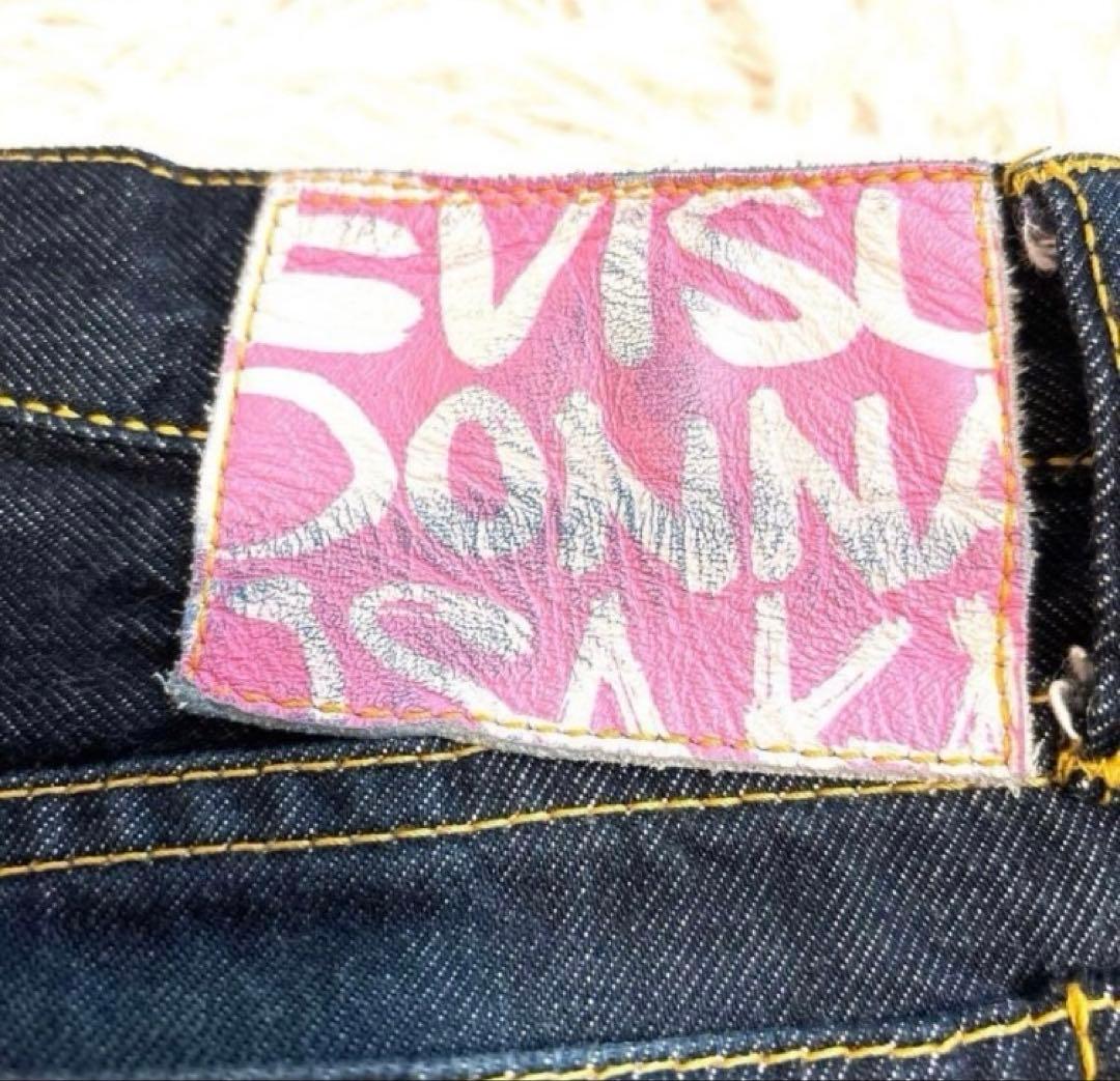 Evisu ダークデニムパンツ ハート刺繍