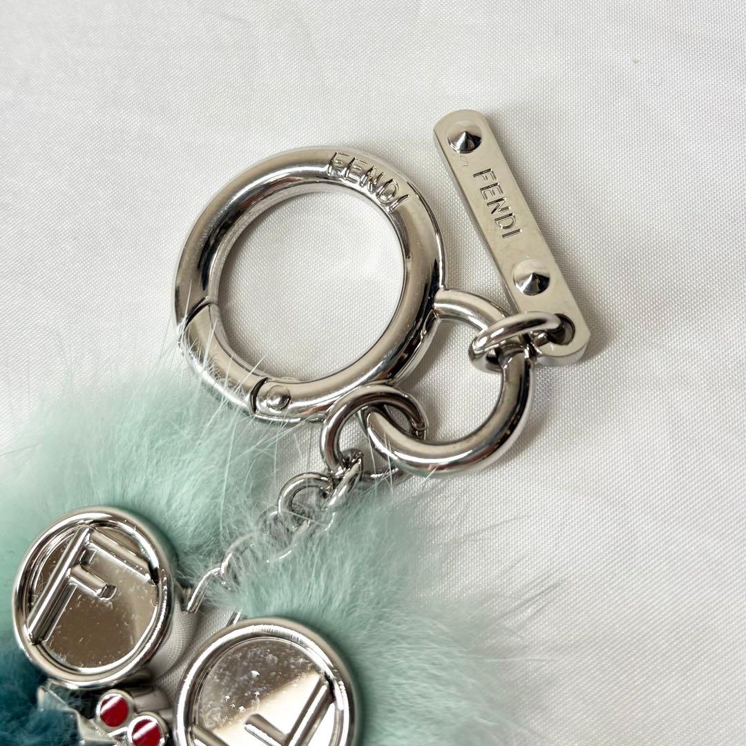 専用【未使用級】　FENDI　ターコイズラビットファーチャーム　ウィッチーズ