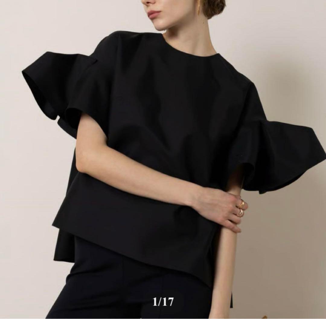 美品 Heve へイヴ フィンスリーブ fin フレア ブラック