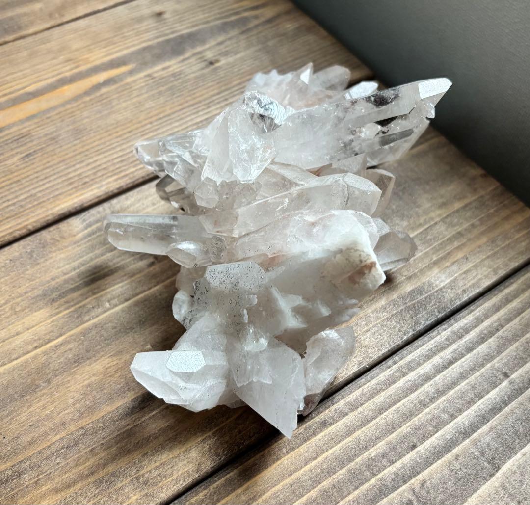 マニカラン 水晶の結晶 クラスター
