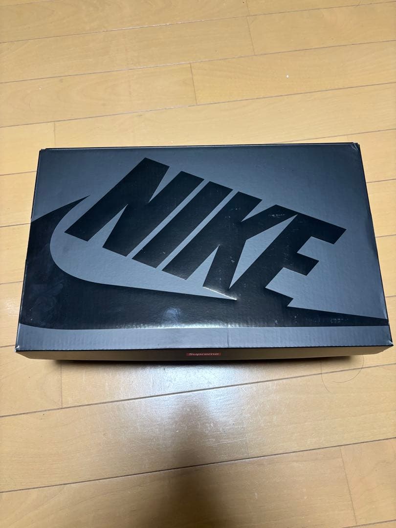 NIKE × Supreme airmax 1 yellow