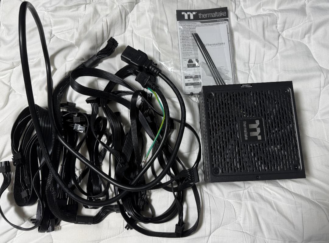 電源ユニット TOUGHPOWER GF3 1350W PS-TPD-1350FNFAGJ-4