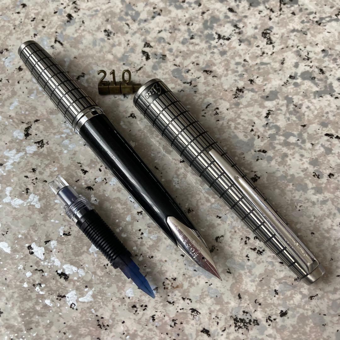 #210 オーバーホール済み 万年筆 パイロット PILOT 全格子 18k
