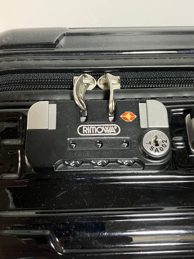 RIMOWA リモワ SALSAデラックス ブラック 2輪 TSA 機内持込