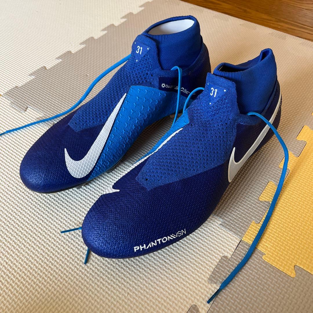 NIKE BY YOUナイキファントムビジョンSG 30cm