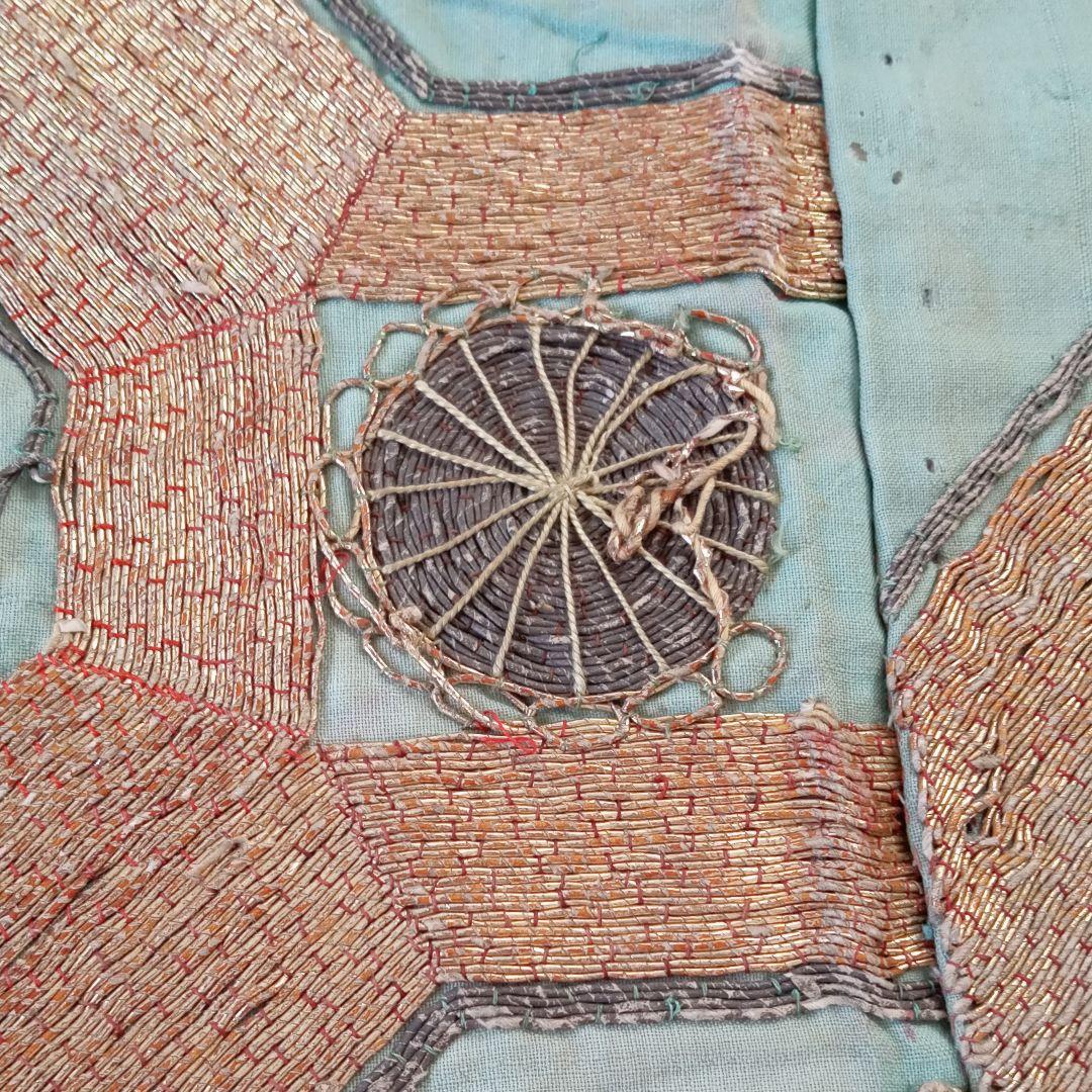 総金駒刺繍　打敷　内敷　総刺繍　仏教美術　地歌舞伎　歌舞伎　襤褸　骨董　古布