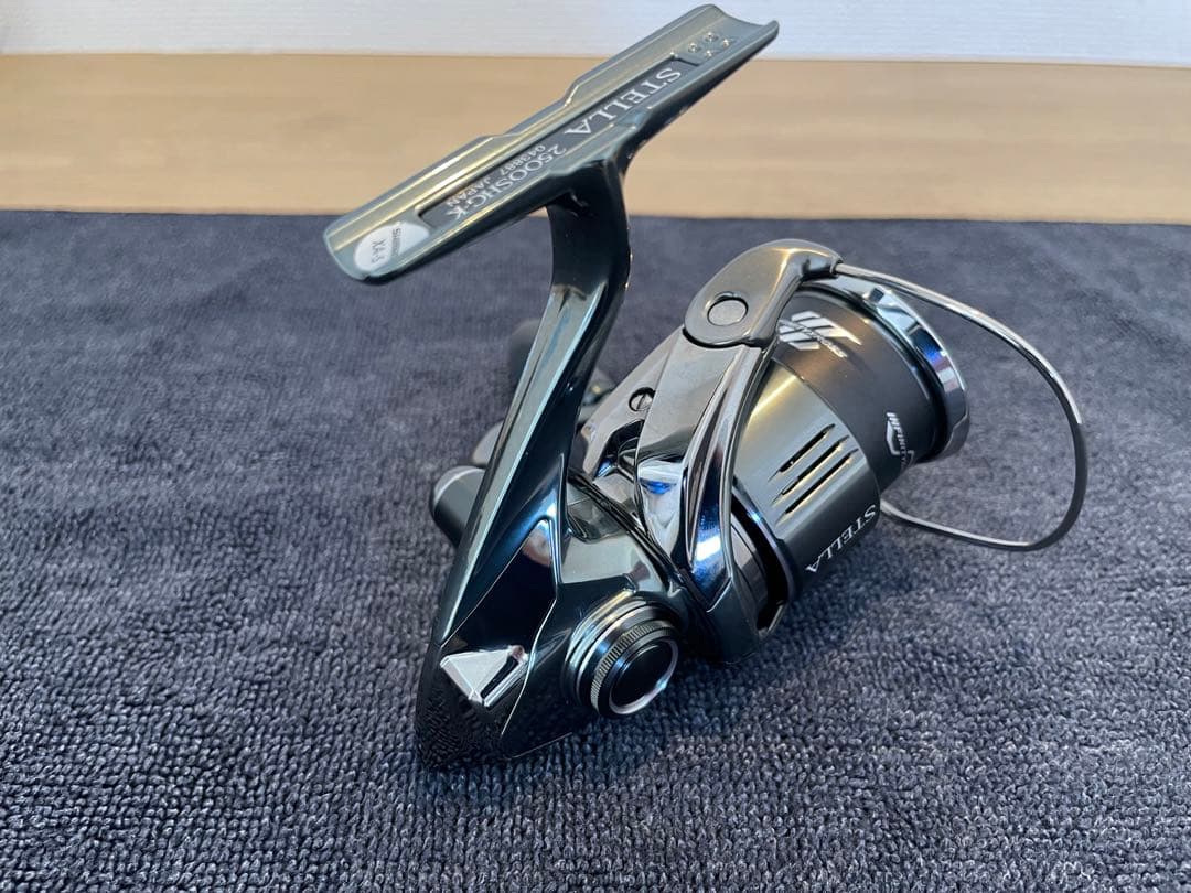 新品未使用 シマノ 22 ステラ 2500SHG