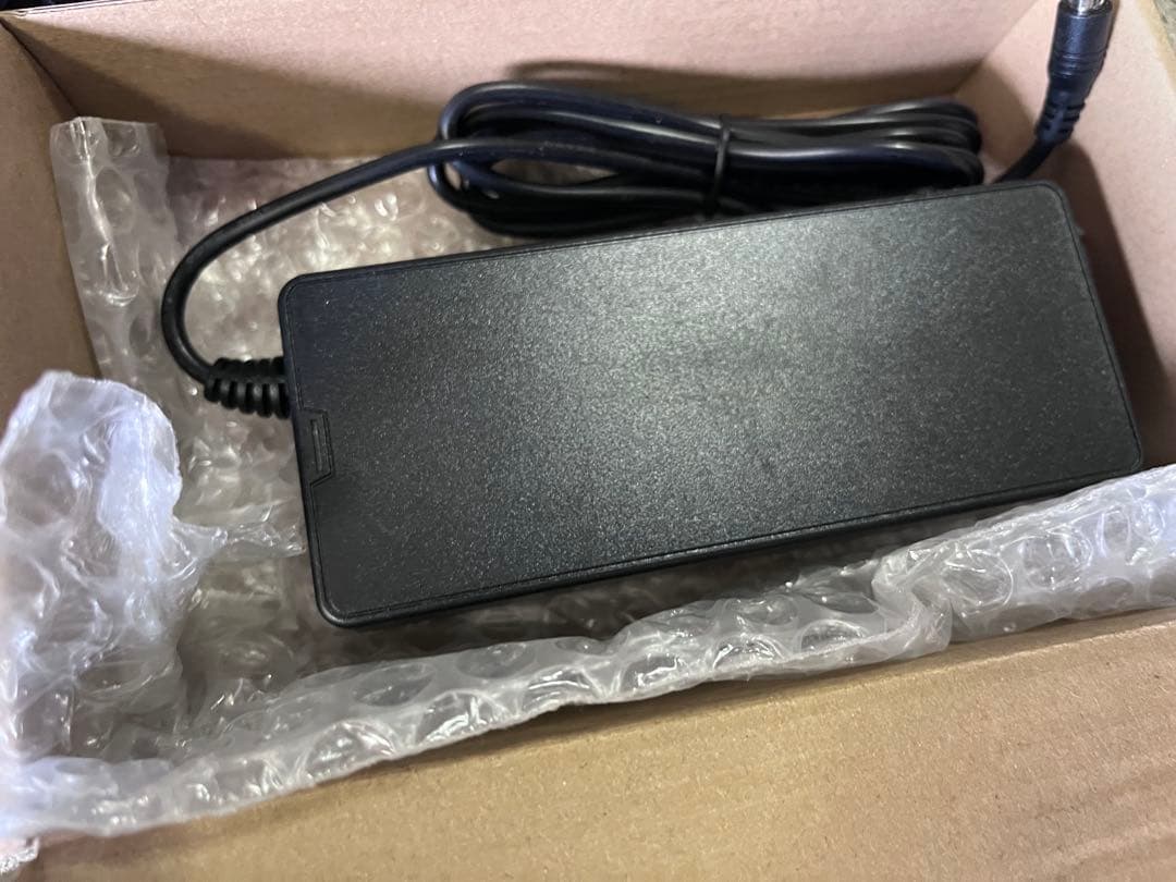 セグウェイ　バランスボード　Bluetooth付き　スポンジボブ　送料込み
