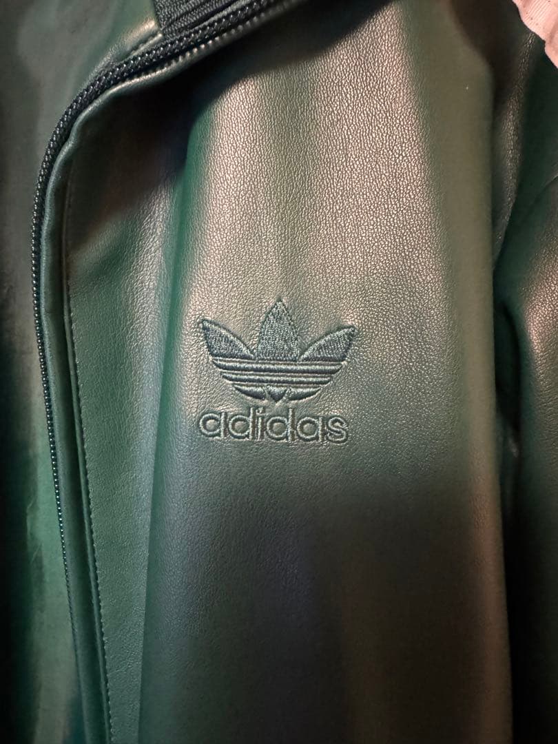 【希少・Sサイズ】adidas フェイクレザージャケット カレッジグリーン