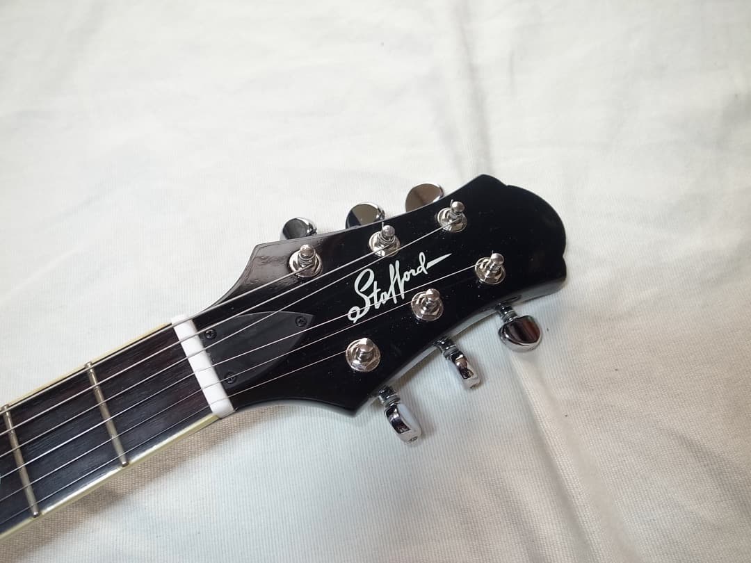k*j様 レア　STafford ３３５タイプ　セミアコ　９０年代？