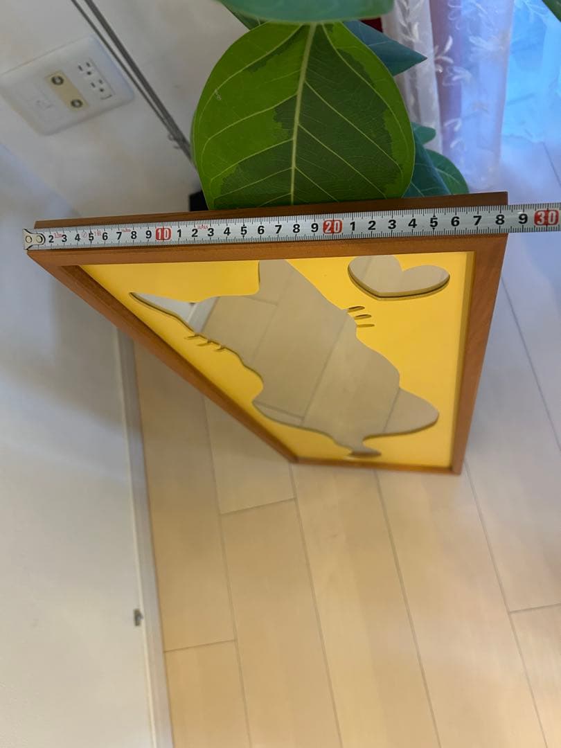 猫さんの壁掛け鏡