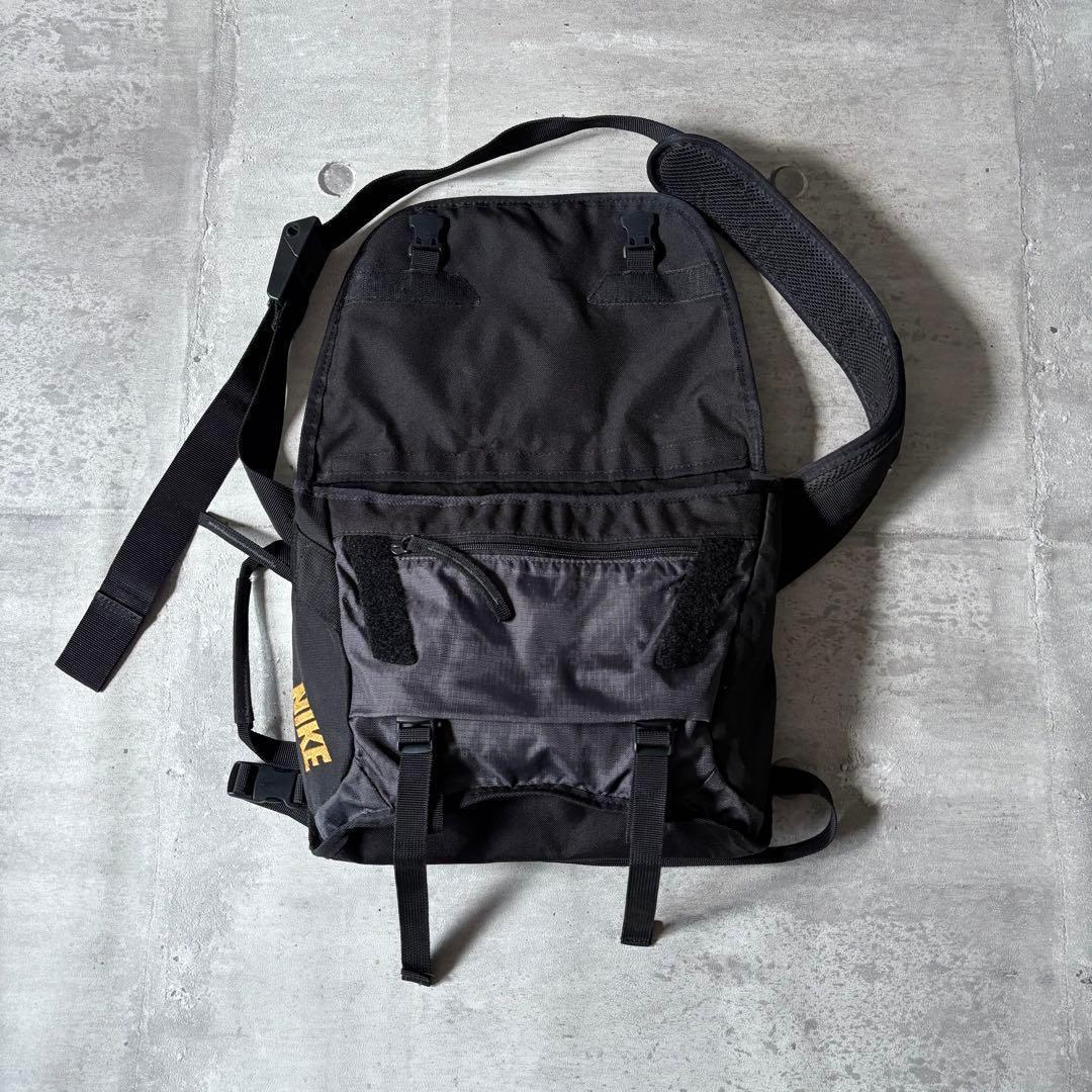 バッグ 90s old nike messenger slingbag y2k tech