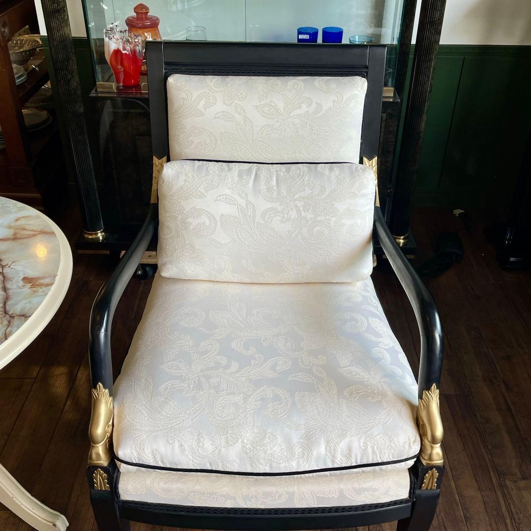 r142 Ethan Allen フランス帝国様式の黒漆ゴールド アームチェア