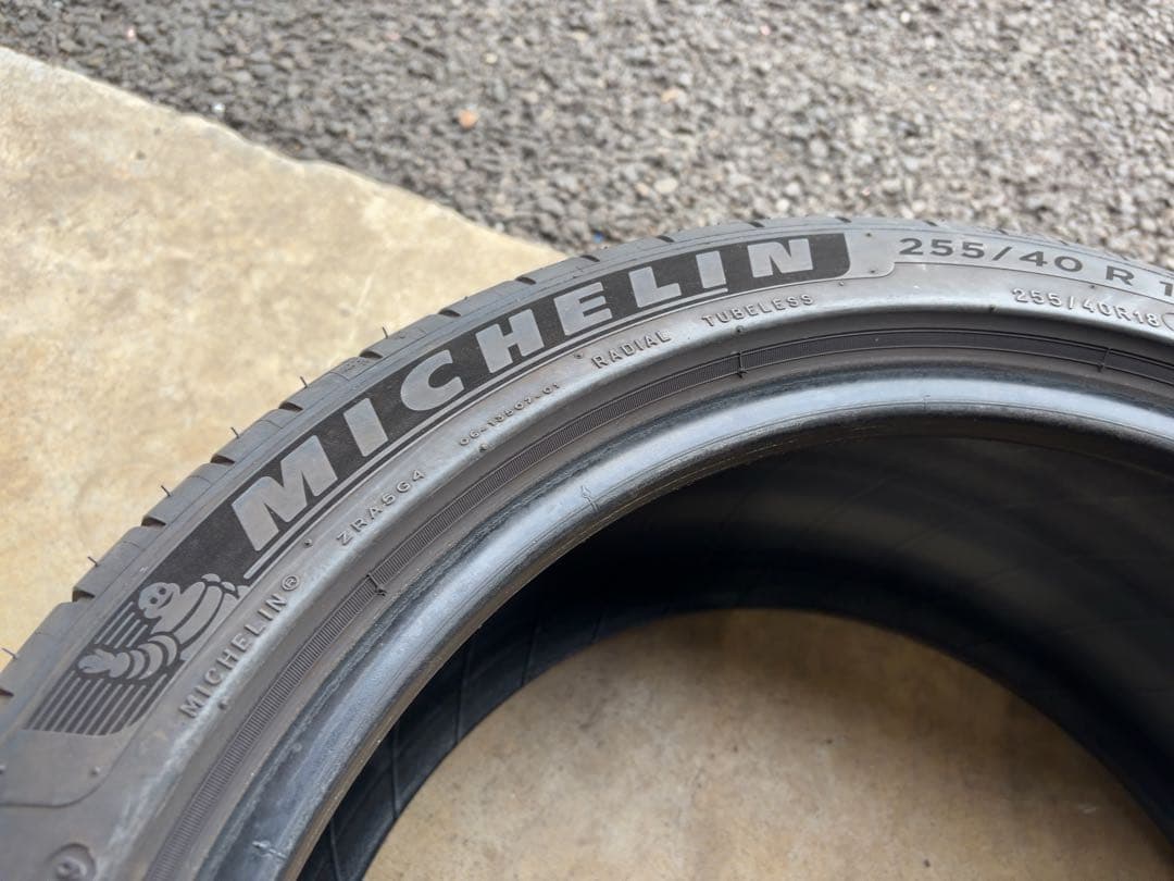 ミシュラン　PS4 ランフラット　255/40/18 2本