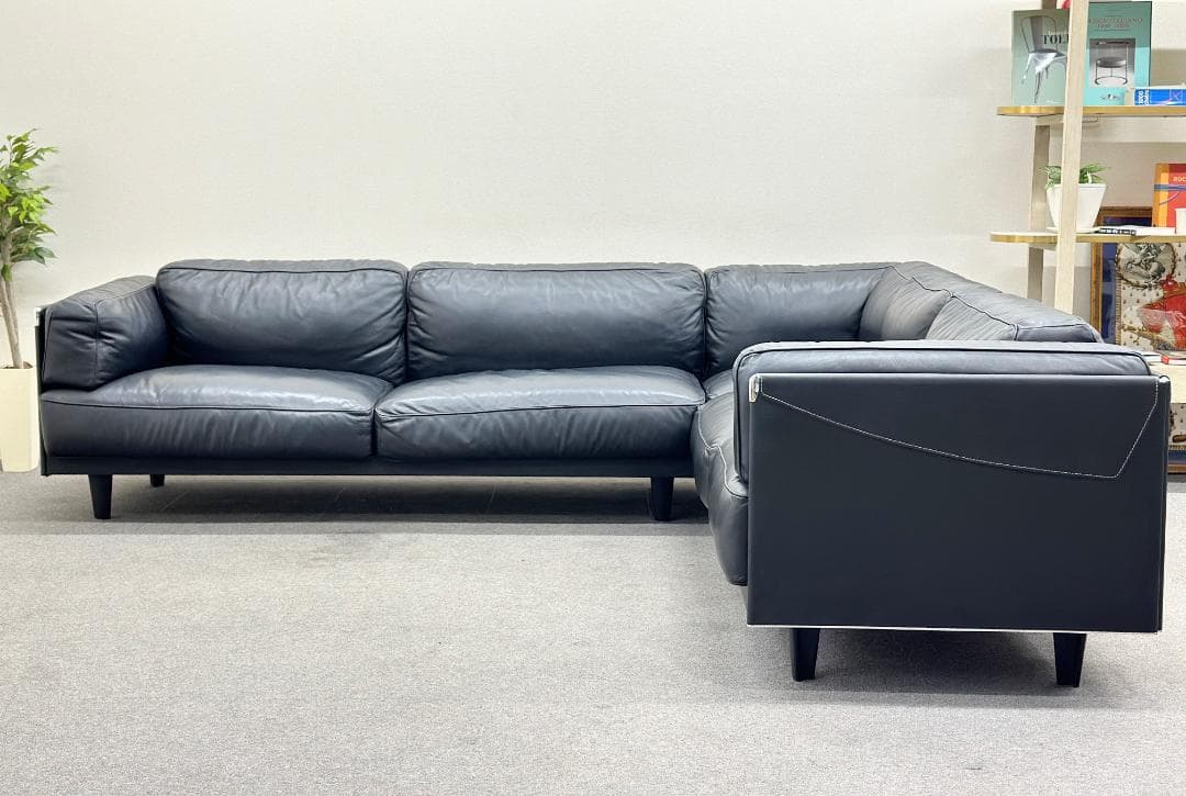 ポルトローナ・フラウ■TWICE　L字　コーナーソファ　本革　黒　IDC大塚家具