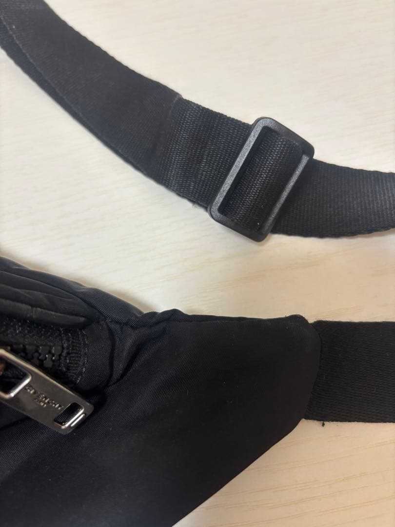 バッグ GIVENCHY LIGHT 3-BUM BAG Nylon Black