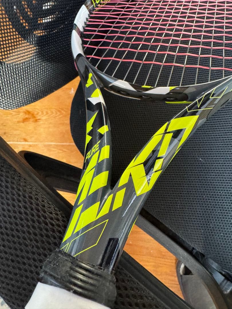 バボラ Babolat ピュア アエロ PURE AERO 美品。