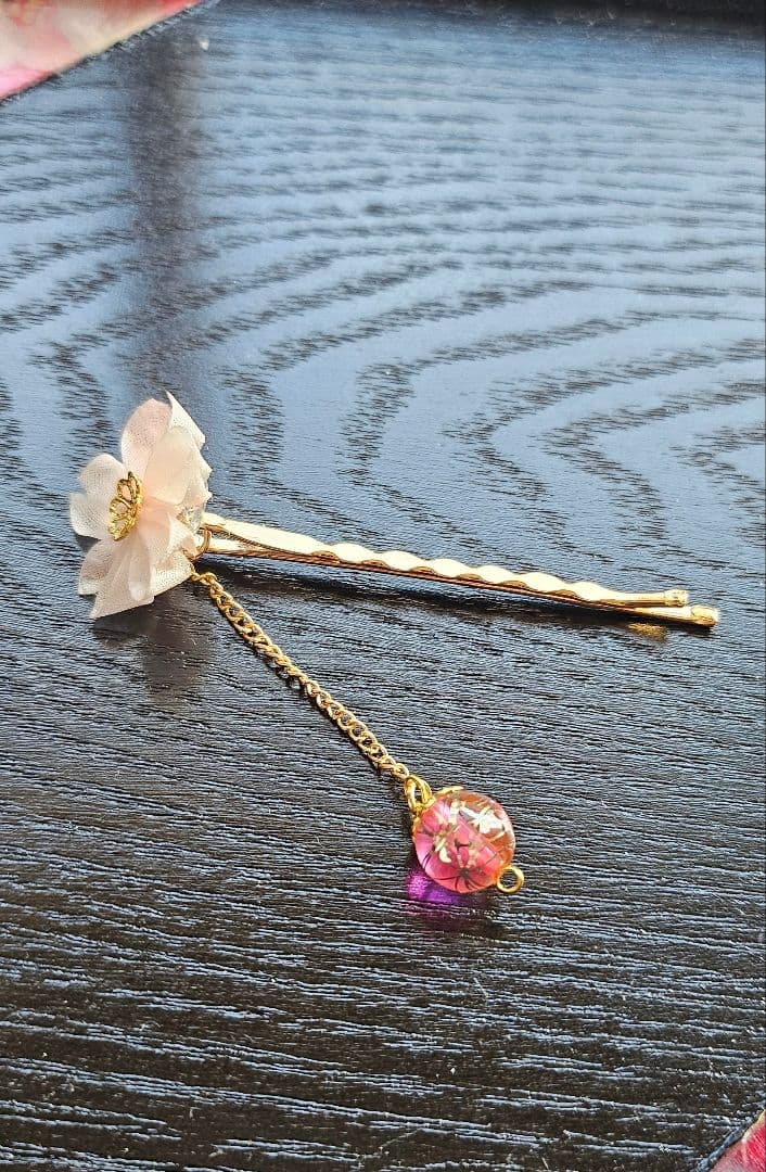 ブライス　ドールSize簪　桜　髪飾り　つまみ細工　アウトフィット
